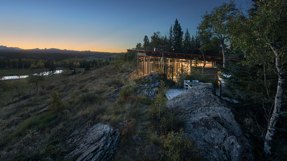 the villa overlooks dramatic mountainous scenery